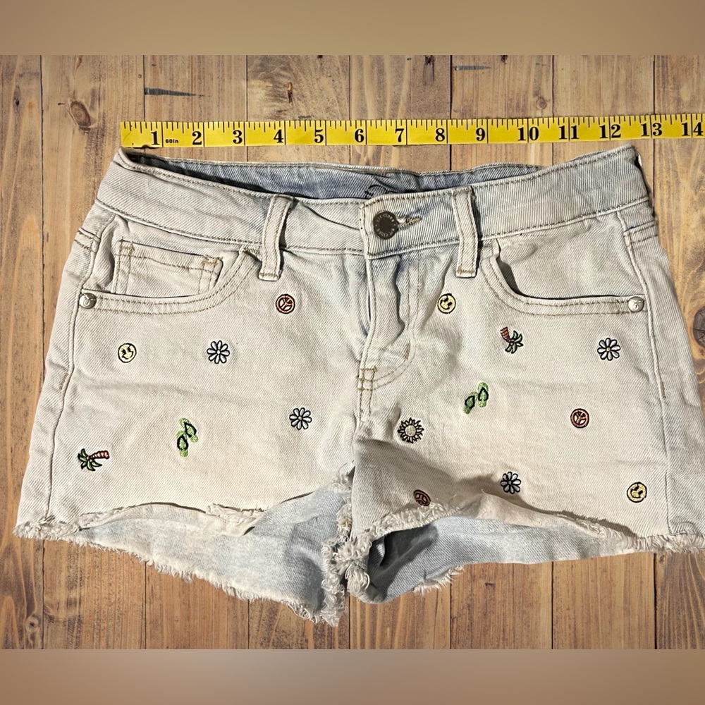 Girls jean shorts youth size large